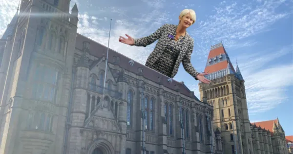 Nancy Rothwell erigerà una statua di se stessa nel campus della Manchester Uni