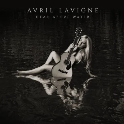 HÉ HÉ VOUS VOUS ! Lisez ce classement des sept albums d'Avril Lavigne