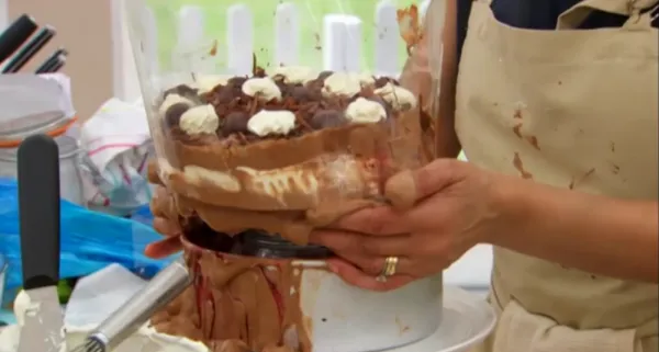 The Great British Bake Off sarà ovviamente davvero brutto su Channel 4